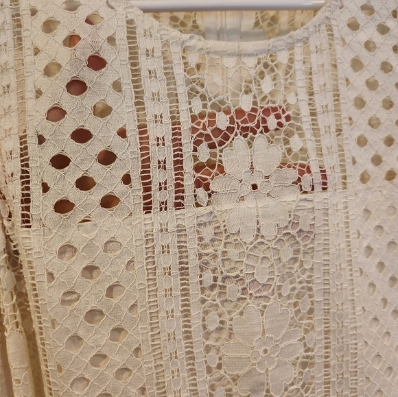 Cupcakes and Cashmere Luca Lace Dress Size Medium - Picture 5 of 9